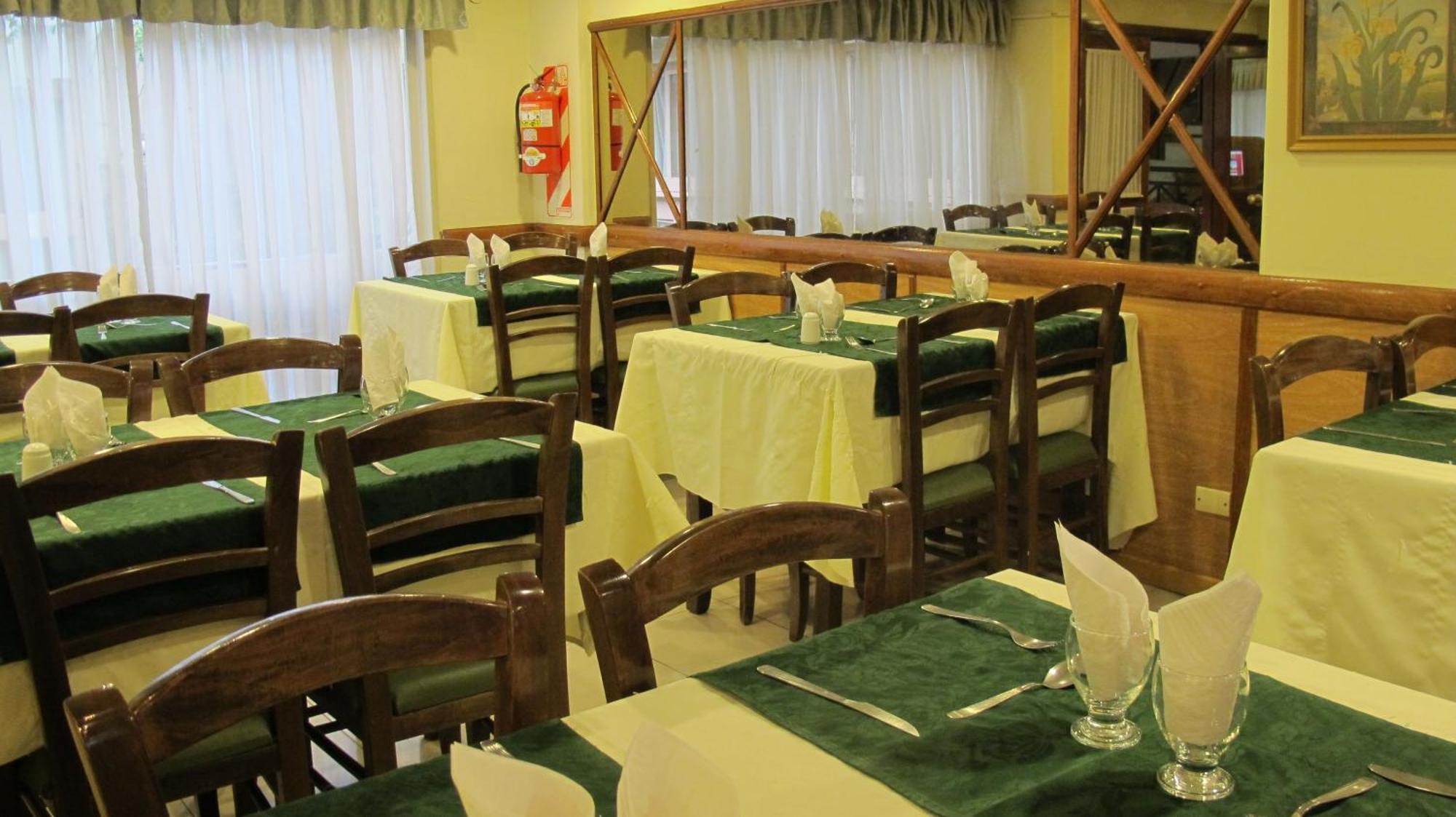 סן קרלוס דה ברילוצ'ה Hotel Internacional מראה חיצוני תמונה