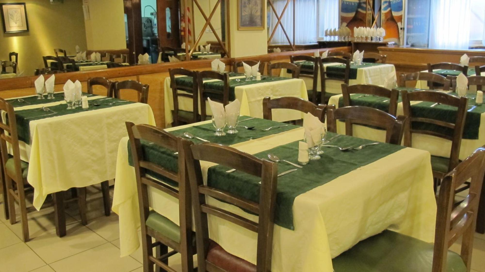 סן קרלוס דה ברילוצ'ה Hotel Internacional מראה חיצוני תמונה
