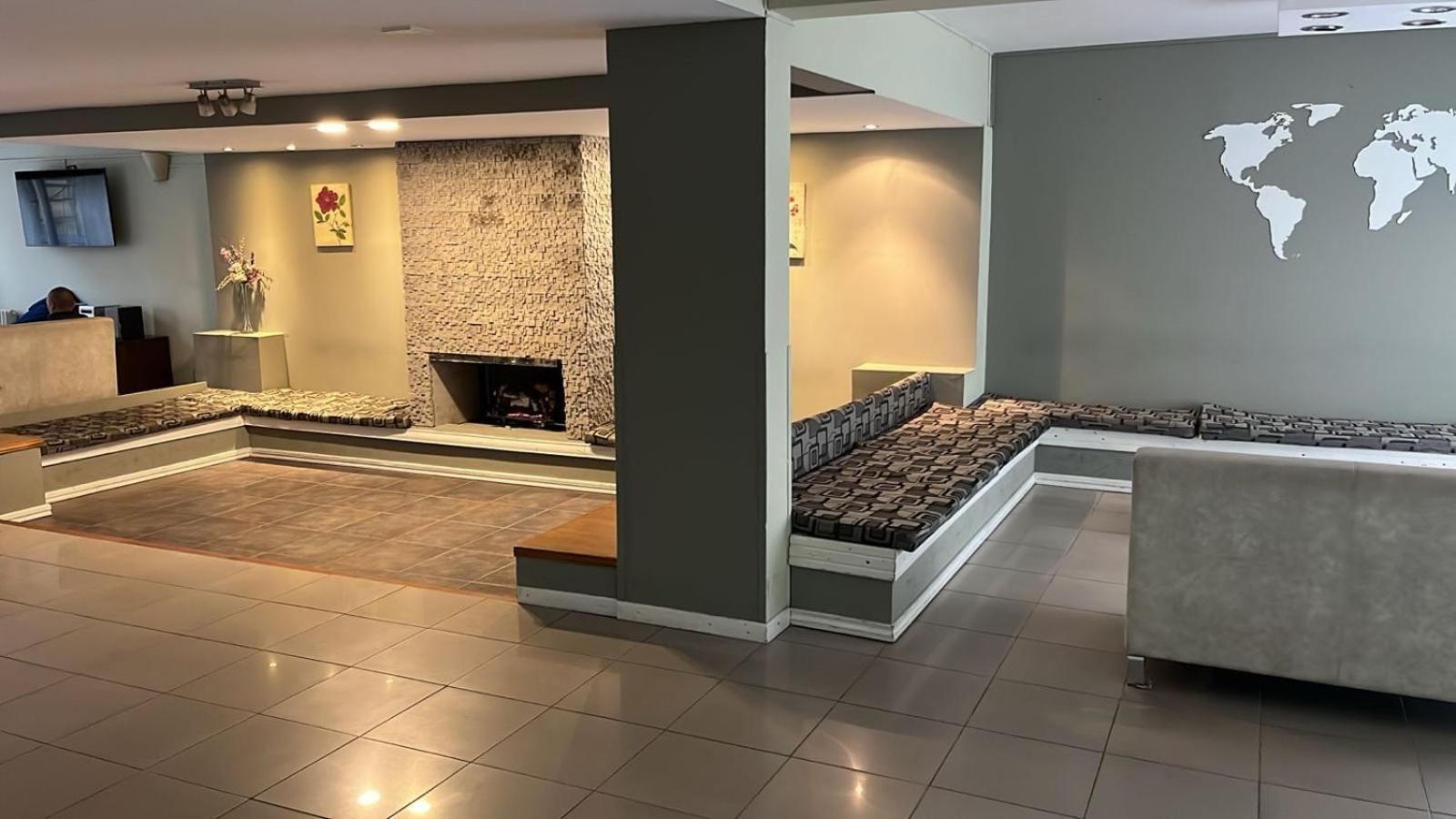 סן קרלוס דה ברילוצ'ה Hotel Internacional מראה חיצוני תמונה