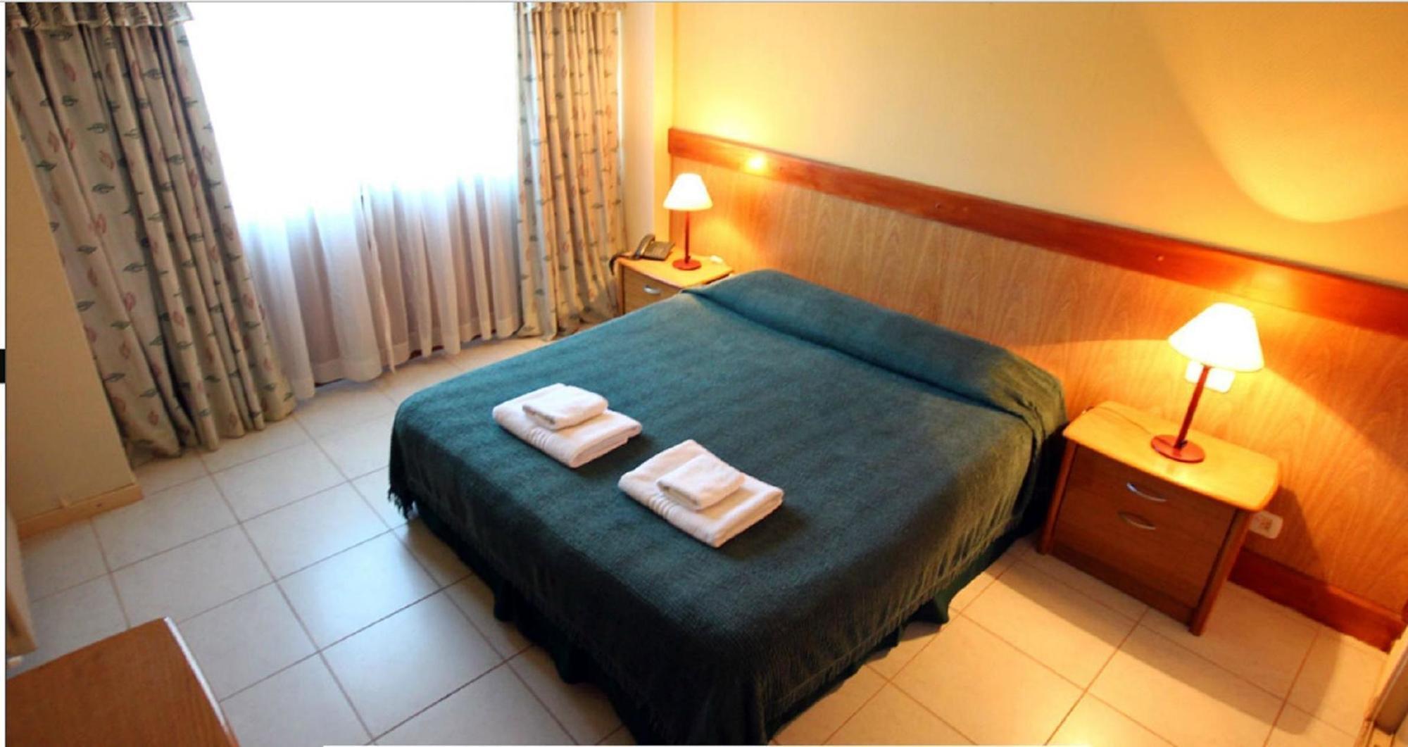 סן קרלוס דה ברילוצ'ה Hotel Internacional מראה חיצוני תמונה