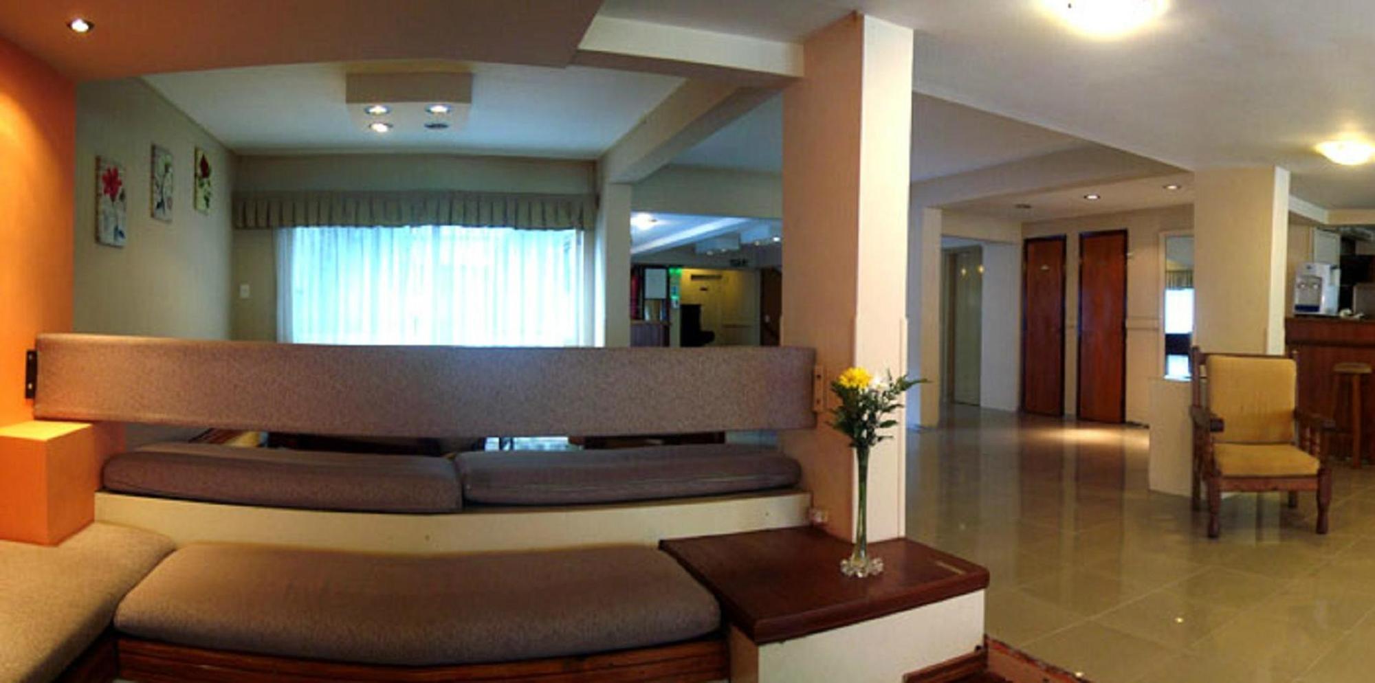 סן קרלוס דה ברילוצ'ה Hotel Internacional מראה חיצוני תמונה